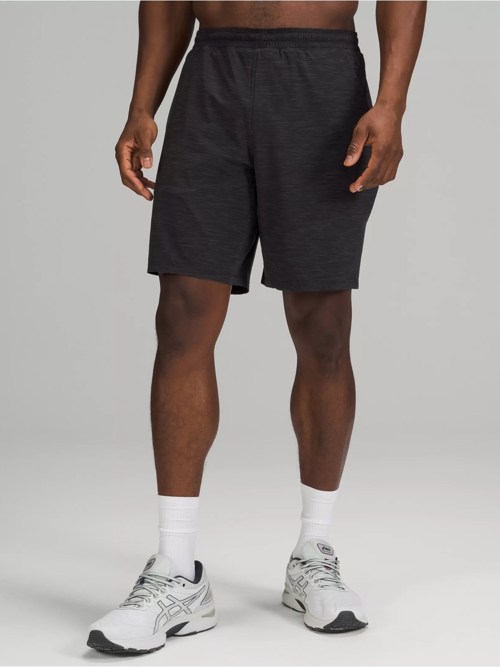 Lululemon PACE BREAKER UNLINED SHORTS 9" IN HEATHER ALLOVER DEEP COAL BLACK